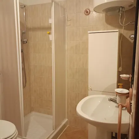 Grazioso Bilocale Con Parcheggio Privato Apartment *
