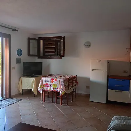 Grazioso Bilocale Con Parcheggio Privato Apartment *