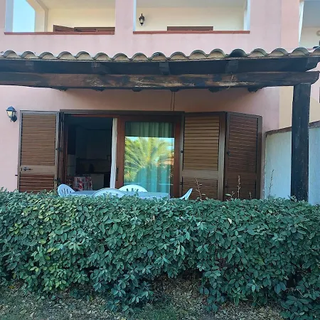 Grazioso Bilocale Con Parcheggio Privato San Teodoro (Sardinia)