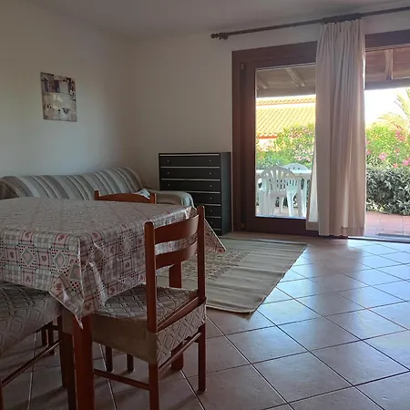 Graziosa Casa Con Parcheggio Privato Apartment San Teodoro (Sardinia)